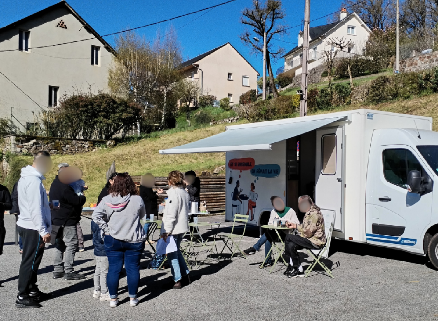 Photo du Passe par touS sur le marché de Cassagnes Beghonès.